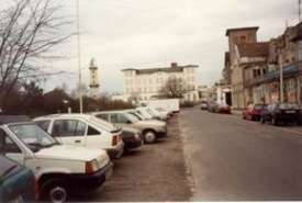 Seestrae und Hotel in den 90er Jahren